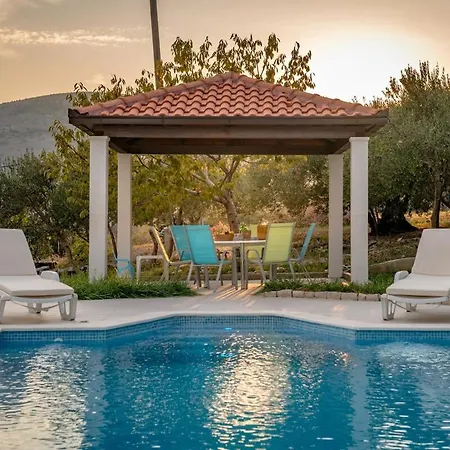 빌라 Pax Kaštel Štafilić