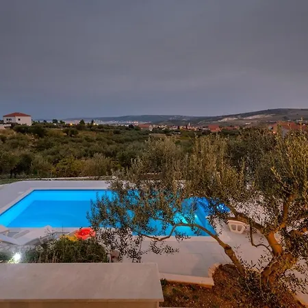 Pax * Kaštel Štafilić